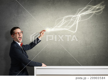 Smart guy draw on wall 20903584