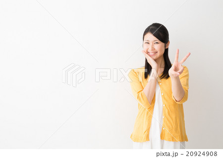 女性 20924908