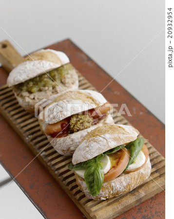 リュステッィク リュステッィク 20932954