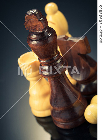 chess figures on black chess figures on black 20938865