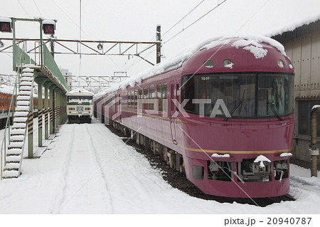 485系団体専用列車 宴 の写真素材