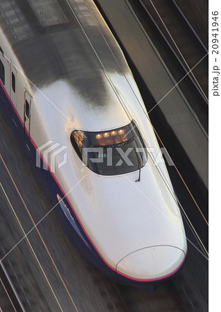 東北新幹線E2系（流し撮り） 20941946