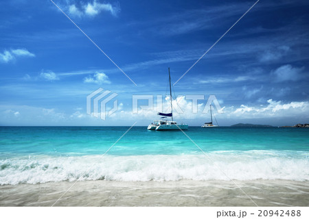 Anse Lazio beach at Praslin island, Seychelles Anse Lazio beach at Praslin island, Seychelles 20942488