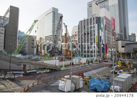 建設工事が進む渋谷駅再開発プロジェクト（道玄坂街区） 20944178
