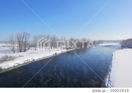 冬の十勝川 北海道 冬の十勝川 北海道 20952019