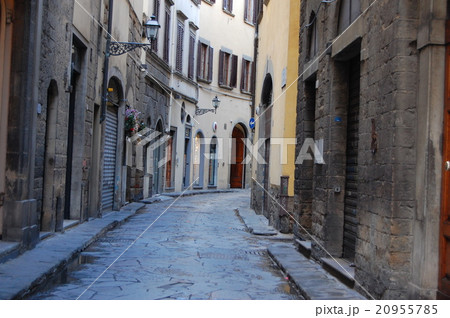 フィレンツェの路地 フィレンツェの路地 20955785