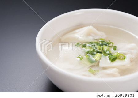 ワンタンスープ 20959201