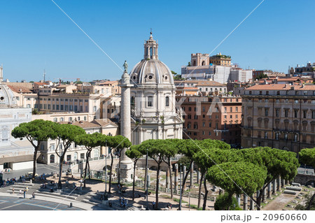 Trajan's Column and church in Rome, Italy Trajan's Column and church in Rome, Italy 20960660