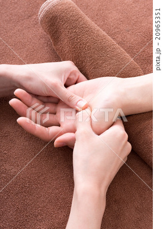 マッサージ 20965351