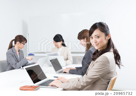 オフィスイメージ 20965732