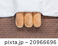 soft bread  on brown clothes 20966696