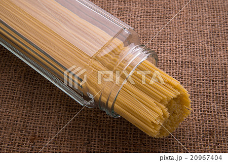 スパゲッティ 20967404