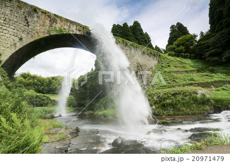 通潤橋　夏 20971479