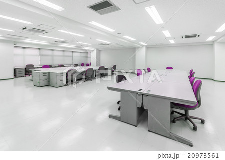 空き事務所 Desk and chair space office 空き事務所 Desk and chair space office 20973561