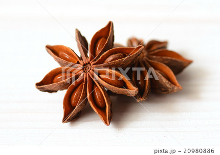 Star anise spice 20980886