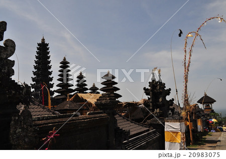 ブサキ寺院 20983075