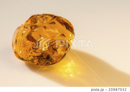 Amber Amber 20987032