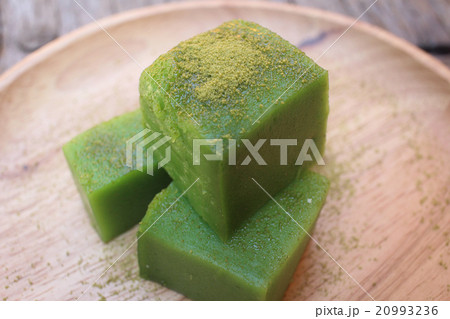 Matcha mochi japanese dessert 20993236