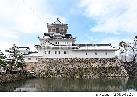 雪の富山城 20994226
