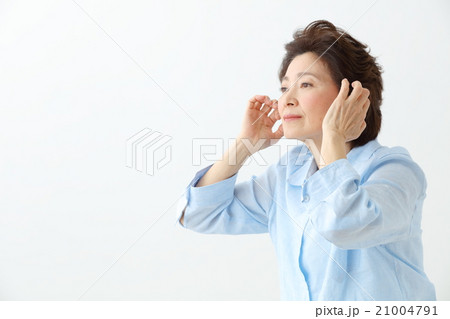 女性・ヘアスタイル・髪・白髪染め 女性・ヘアスタイル・髪・白髪染め 21004791