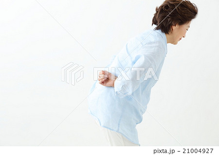 腰痛・女性 21004927