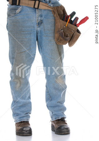 man wearing toolbelt man wearing toolbelt 21005275