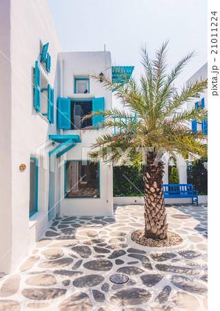 Beautiful architecture with santorini and greece style 21011224