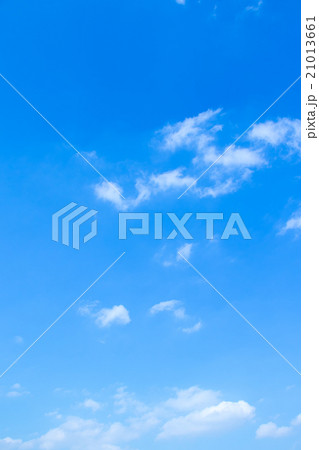 空 雲 青い空 白い雲 合成用背景素材 写真素材 コピースペース 文字入れスペース 空 雲 青い空 白い雲 合成用背景素材 写真素材 コピースペース 文字入れスペース 21013661