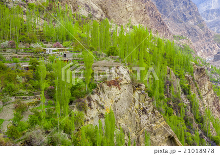 beautiful Landscape of Hunza Valley in Autumn beautiful Landscape of Hunza Valley in Autumn 21018978