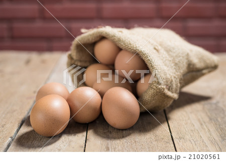 fresh eggs on wooden table fresh eggs on wooden table 21020561