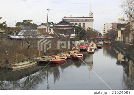残雪残る柳川市クリーク(柳川橋付近の船着き場) 残雪残る柳川市クリーク(柳川橋付近の船着き場) 21024008