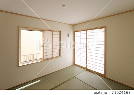 住宅　和室6帖　障子　二面採光　シンプル家具なし施工例 21024168