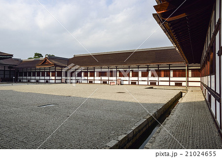 京都御所 小御所回廊の写真素材