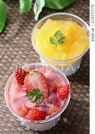 スイーツ 21025570