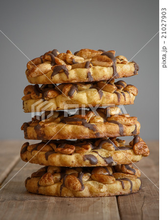 cookies with peanuts 21027903