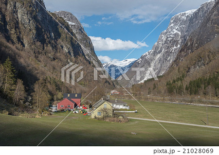 Norwegian Fjord tour, the traditional village with 21028069