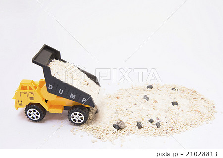 Toy truck pouring sand Toy truck pouring sand 21028813