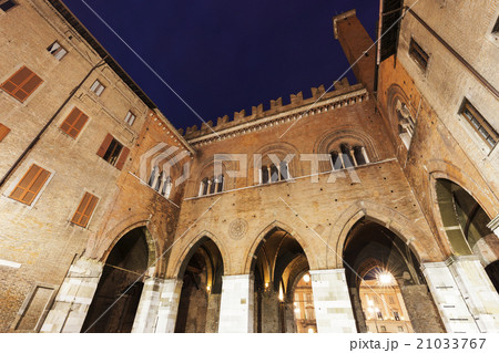 Palazzo Comunale at Piazza Dei Cavalli Palazzo Comunale at Piazza Dei Cavalli 21033767