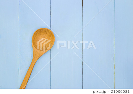 wooden spoon wooden spoon 21036081