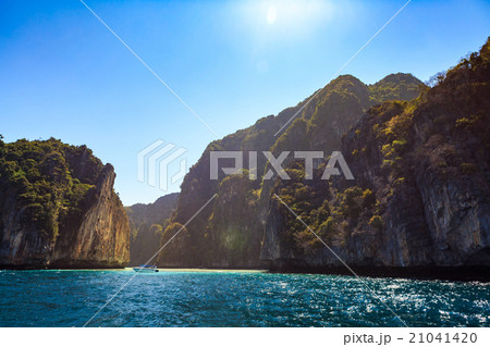 Island travel in krabi sea thailand Island travel in krabi sea thailand 21041420