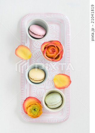 Macarons Macarons 21041819