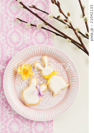 Easter bunny sugar cookies 21042135