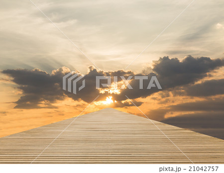 Wood walk way to sky Wood walk way to sky 21042757