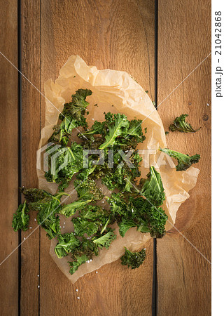Kale chips with sea salt Kale chips with sea salt 21042868
