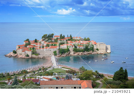 Sveti Stefan (St. Stephan) island,Montenegro 21045921