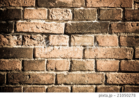brick wall texture grunge to use as background 21050278