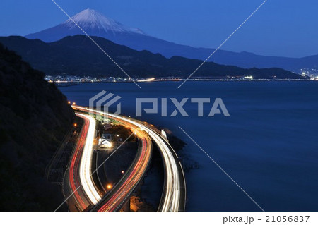 名所「薩埵峠」の夜景 21056837