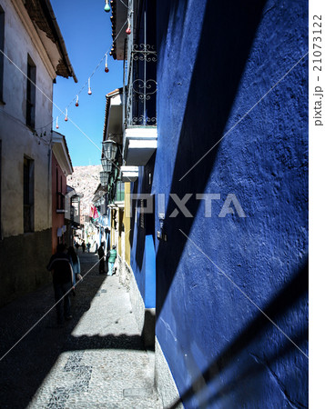 Jaen Street in La Paz 21073122