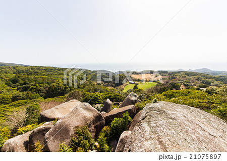 高知県土佐清水市 唐人駄場遺跡 唐人石巨石群からの風景 高知県土佐清水市 唐人駄場遺跡 唐人石巨石群からの風景 21075897