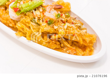 Thai Food (Yum Sam Grob) 21076196